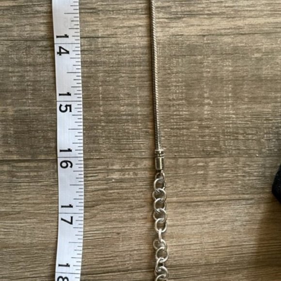 Large Retired Brighton Medallion 16" Necklace has a little wear on the back side - Picture 5 of 7